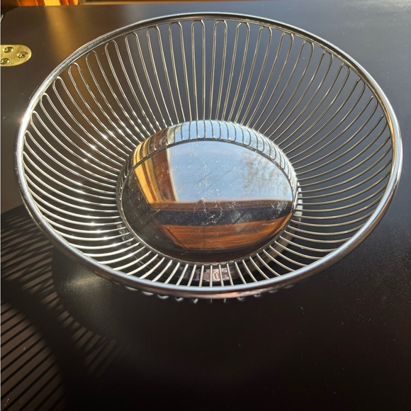 Mid century modern Alessi stainless bread bowl - Picture 3 of 5